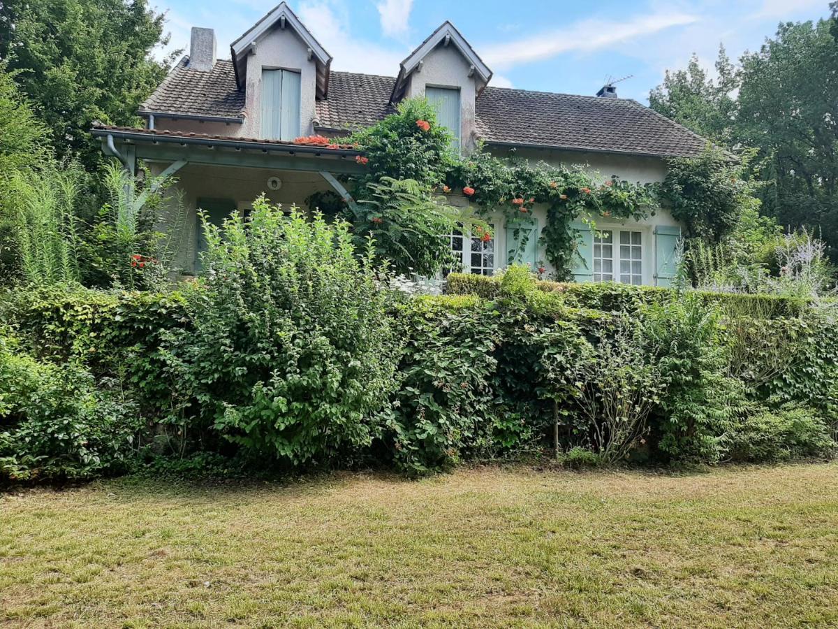 L'Oree Du Bois Luzech Buitenkant foto